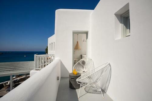 Blue Sand Hotel
