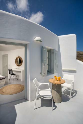 Blue Sand Hotel