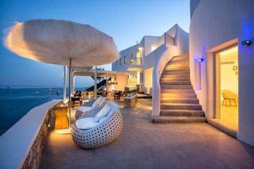 Blue Sand Hotel