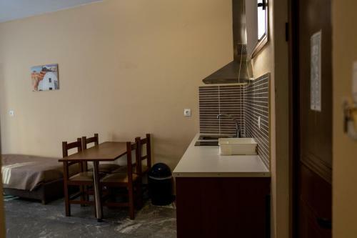 Ekavi Hotel