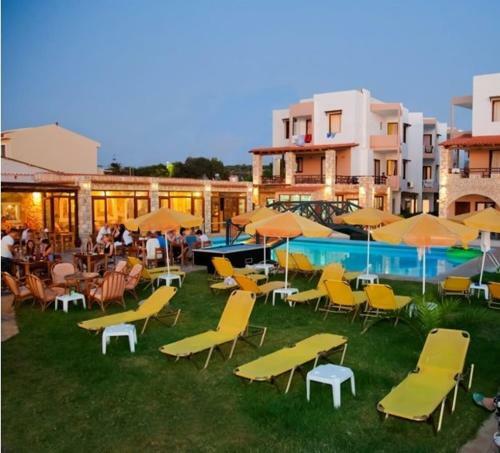 Ekavi Hotel