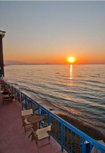 Ekavi Hotel