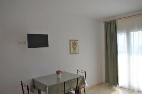 Ermioni Apartments