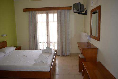 Hotel Montes Apartments & Studios