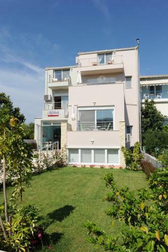 Apartamento Agnadi Suites
