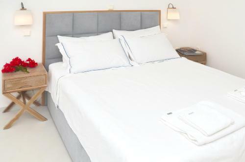 Keros Art Hotel