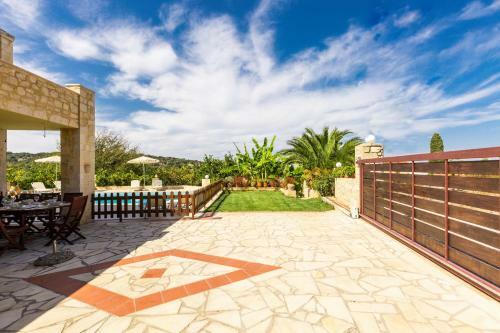 Villa Satra