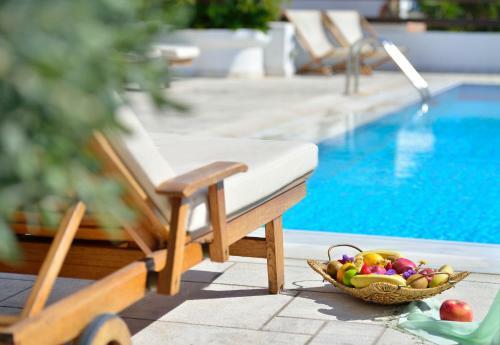 Art Hotel Pelican Bay