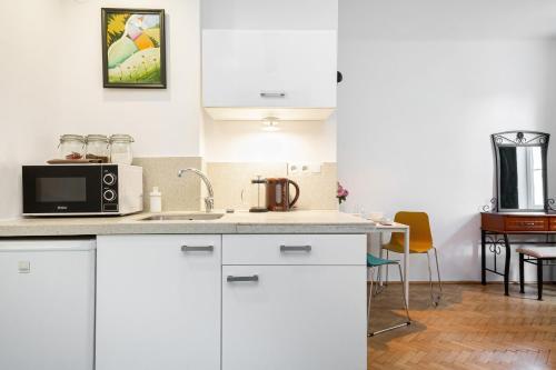 Apartments Warsaw Brzozowa By Renters