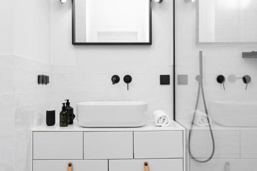 Apartments Warsaw Targowa By Renters