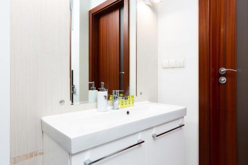 Apartments Warsaw Niecala Noclegi Renters