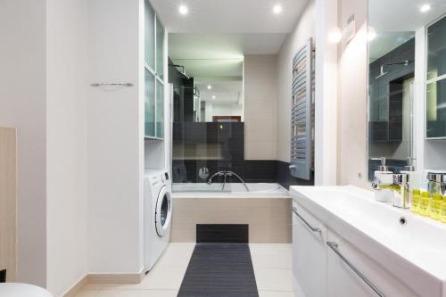 Apartments Warsaw Niecala Noclegi Renters