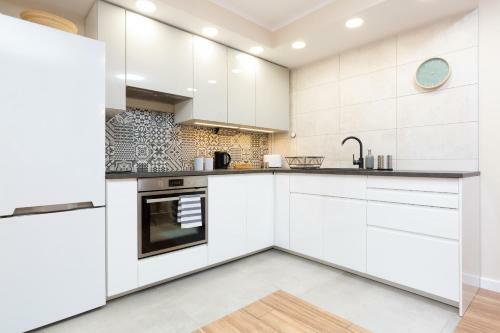 Apartments Warsaw Kr�lewska By Renters