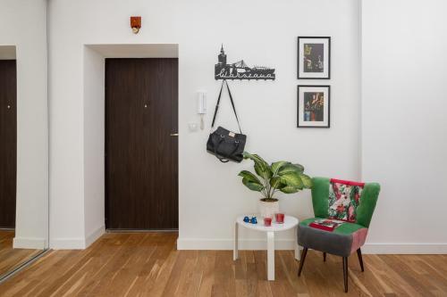 Apartamento Rent Like Home - Plac Konstytucji 6