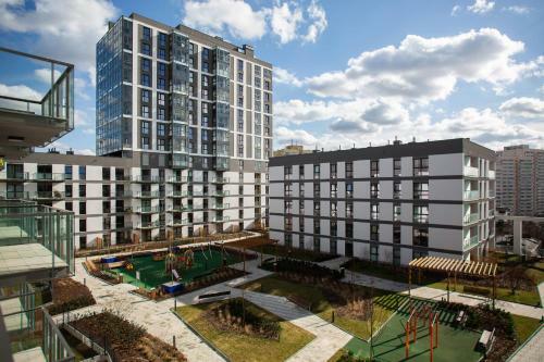Apartments Rondo Wiatraczna By Renters