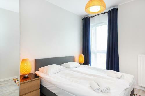 Apartments Rondo Wiatraczna By Renters