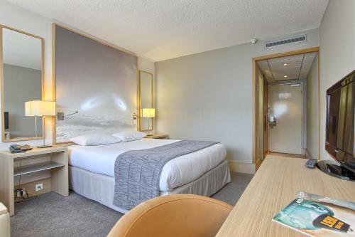Hotel Best Western Charles de Gaulle Airport