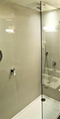 Hotel Best Western Charles de Gaulle Airport