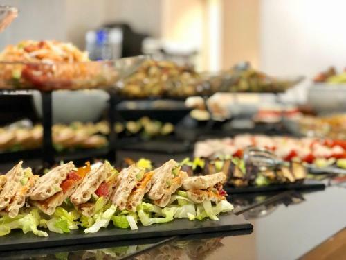 Hotel Best Western Charles de Gaulle Airport