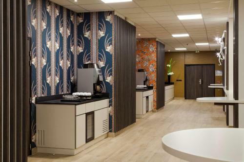 Hotel Best Western Charles de Gaulle Airport