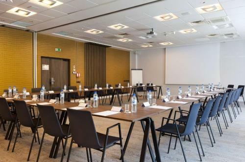 Hotel Best Western Charles de Gaulle Airport