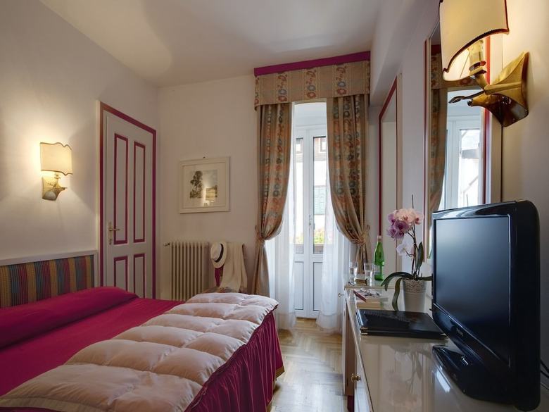 Hotel De La Poste