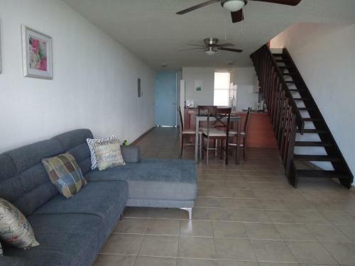 Villa Stunning Sunset View, Walking Distance To Private Beach