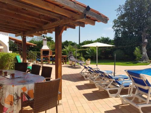 Villa Family Getaway In The Algarve