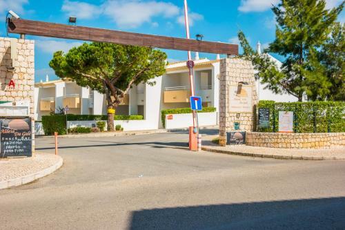 Aldeamento Turistico Aldeia Da Gal�