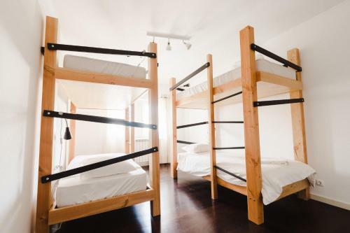 Albergue Surf Cascais - Surf Villa