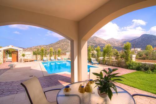 Villa Evanthia