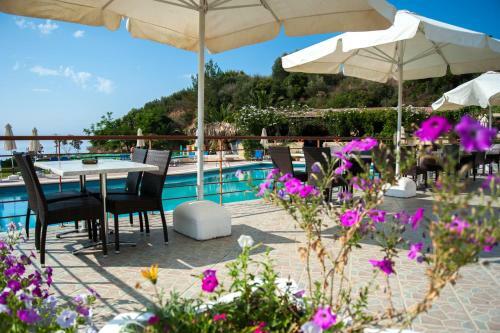 Karavados Beach Hotel
