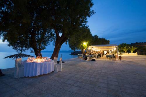Aphrodite Hotel