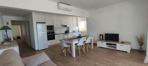 Apartamento 11 Beira Mar - Casas & Papeis