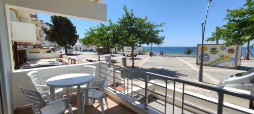 Apartamento 11 Beira Mar - Casas & Papeis
