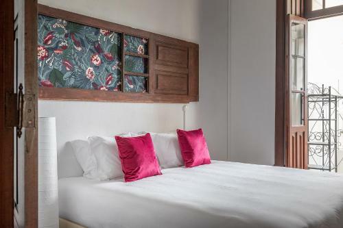 Hostal Urban Suites