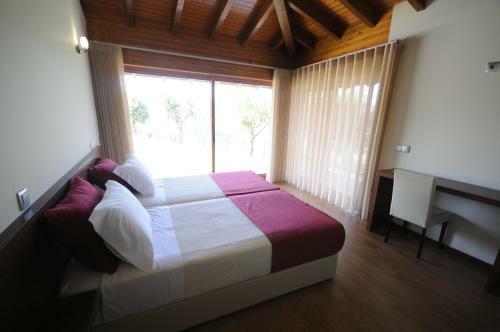 Balugaes Villa Sleeps 7 With Pool Air Con And Wifi