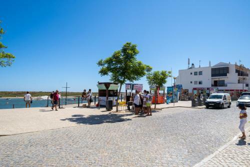 Fresh And Breezy Apartment, Centrally Located, Cabanas de Tavira