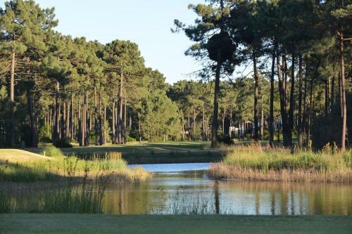 Apartamento My Holiday Home - Aroeira Golf & Beach