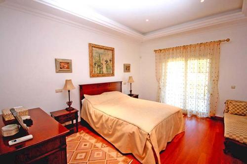 Ferrarias Villa Sleeps 12 Pool Air Con Wifi
