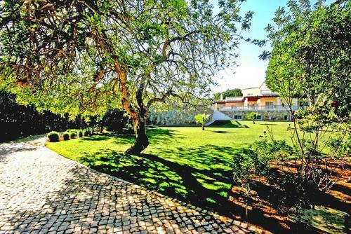 Ferrarias Villa Sleeps 12 Pool Air Con Wifi