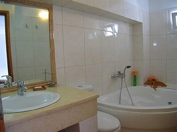 Matina Hotel