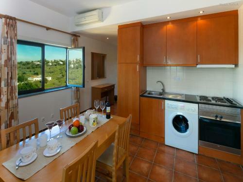 A22 - Mountain View & Sea Brease Apartment
