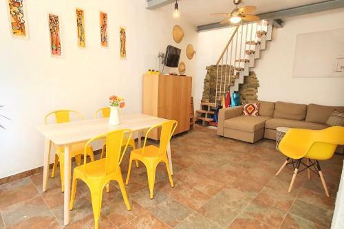 Apartamento Lovelystay - Yellow Submarine House