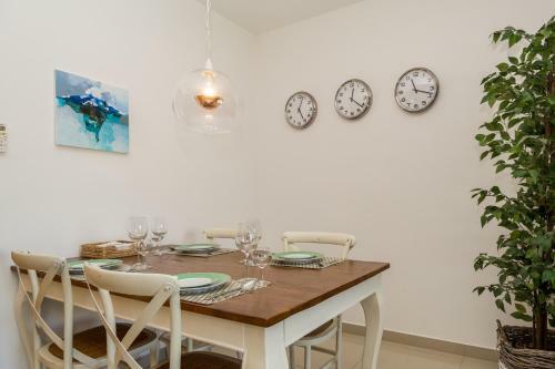 Lagos Marina Apartment