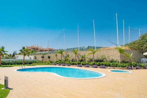 Well Located Apartment, Vila Ancora, Porto de Mos