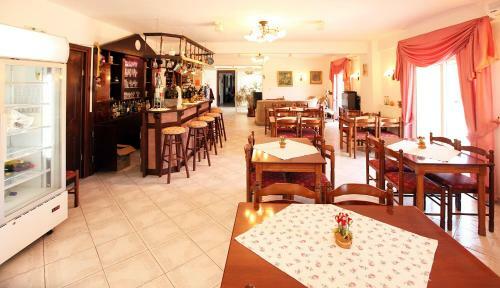 Hotel Fourkos