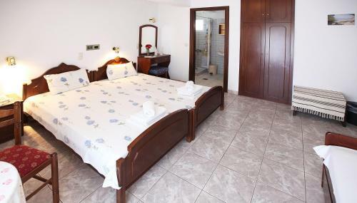 Hotel Fourkos