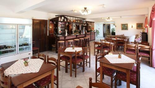 Hotel Fourkos