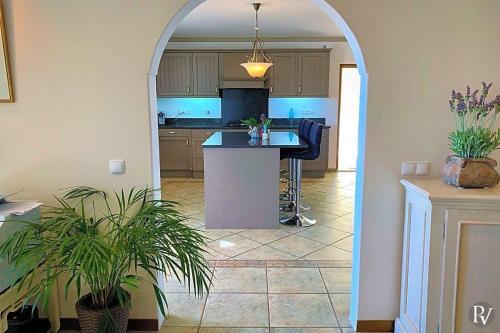 Poco Partido Villa Sleeps 8 With Pool Air Con And Wifi